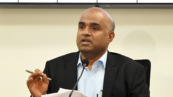 https://salarnews.in/public/uploads/images/newsimages/maannewsimage15072026_183751_V Anbukkumar.jpg